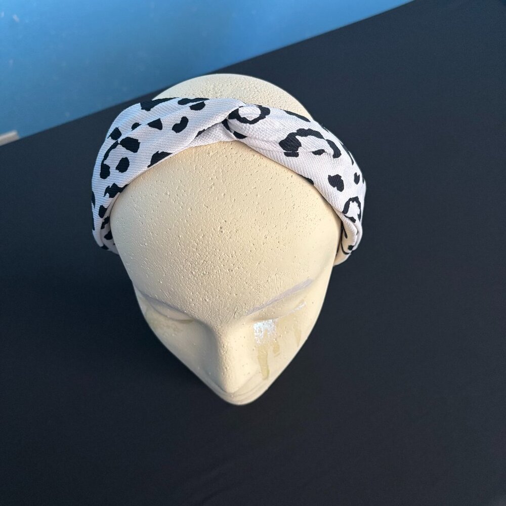 White/Black Headband